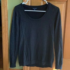 Tommy sweater